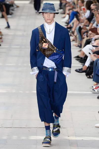 Look 7